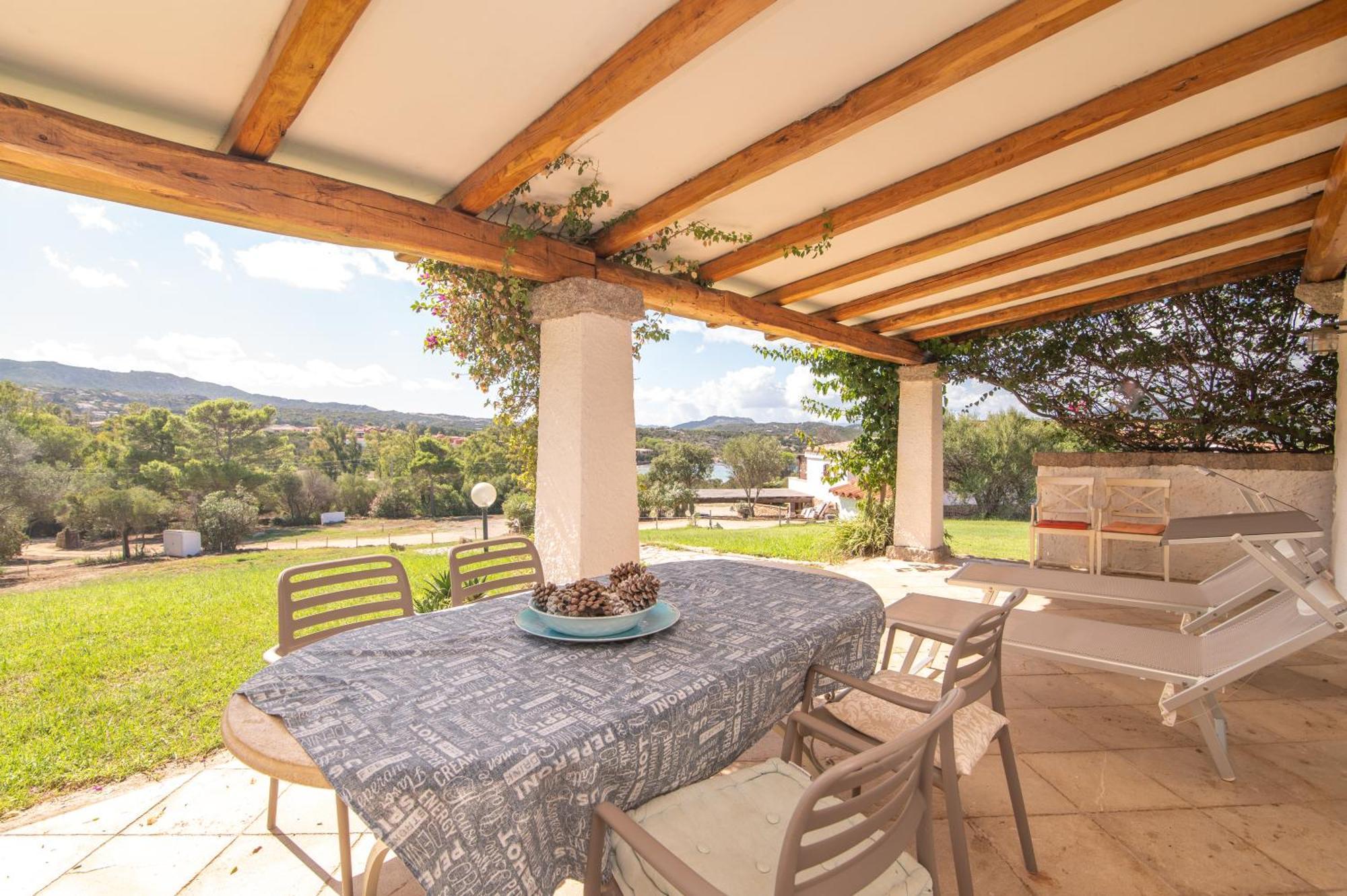 Susy House Villa Baja Sardinia Luaran gambar