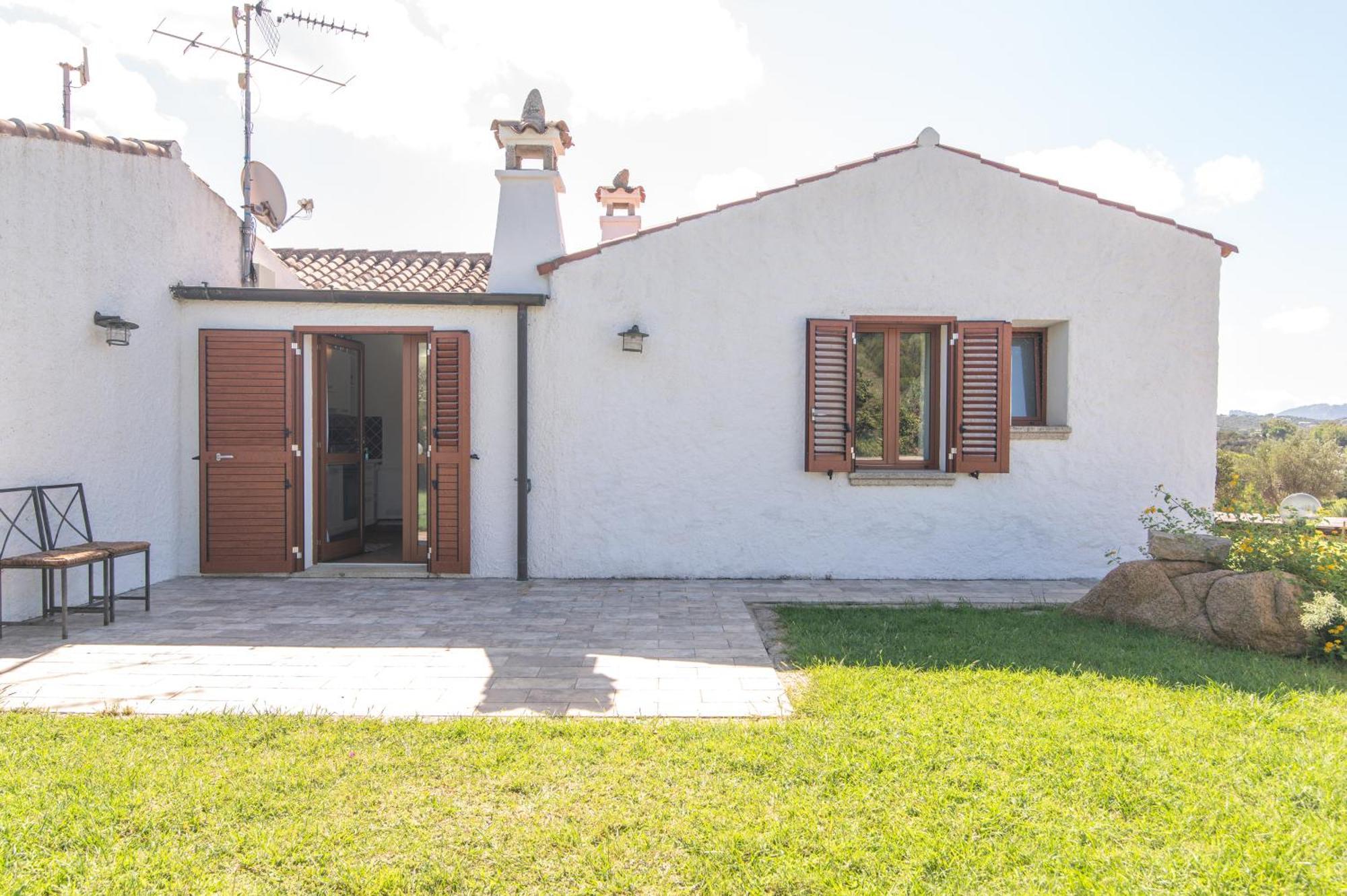 Susy House Villa Baja Sardinia Luaran gambar